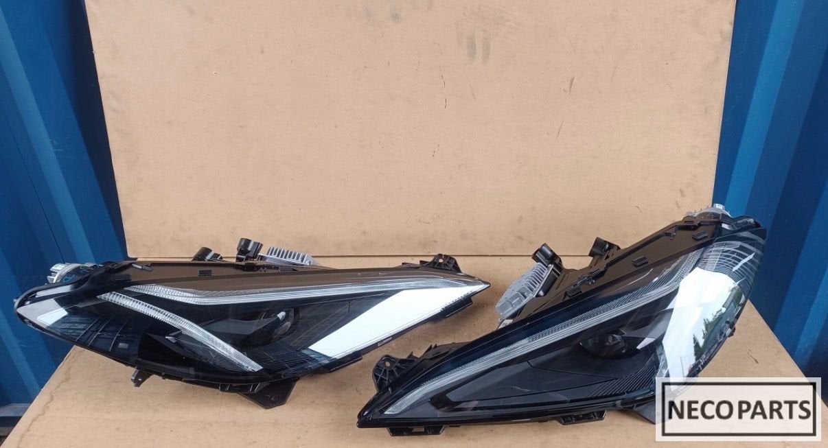 CHEVROLET CORVETTE C8 FULL LED KOPLAMPEN 85545921 85545920, Gebruikt, -, Ophalen of Verzenden, -