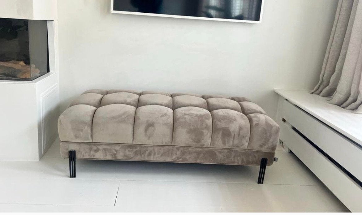 Eichholtz SIENNA Bench Taupe Velours - Zo goed als nieuw, Ophalen, 50 tot 75 cm, 125 cm of meer, Zo goed als nieuw