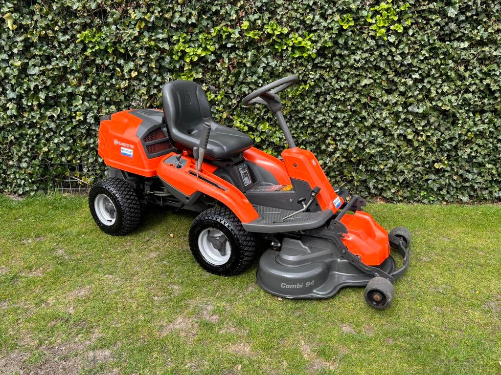 Zeer nette Husqvarna r213 hydrostaat, Tuin en Terras, Ophalen, Gebruikt, H, H