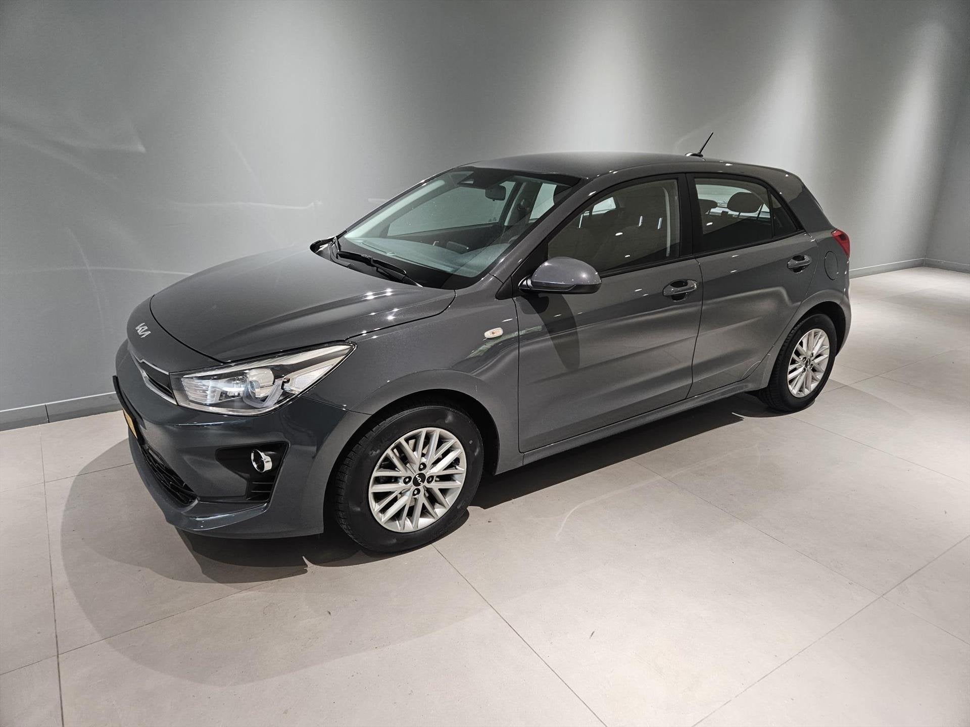 Kia Rio 1.0 T-GDI MHEV 100pk DynamicLine Airco/ Cruise/ Appl, Auto's, Voorwielaandrijving, 12 maanden, Gebruikt, 49 €/maand