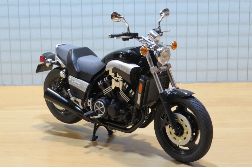 Yamaha V-max 1:12 Aoshima, Barcelone, Serviceclientele@altaya.be, Nieuw, Ophalen of Verzenden