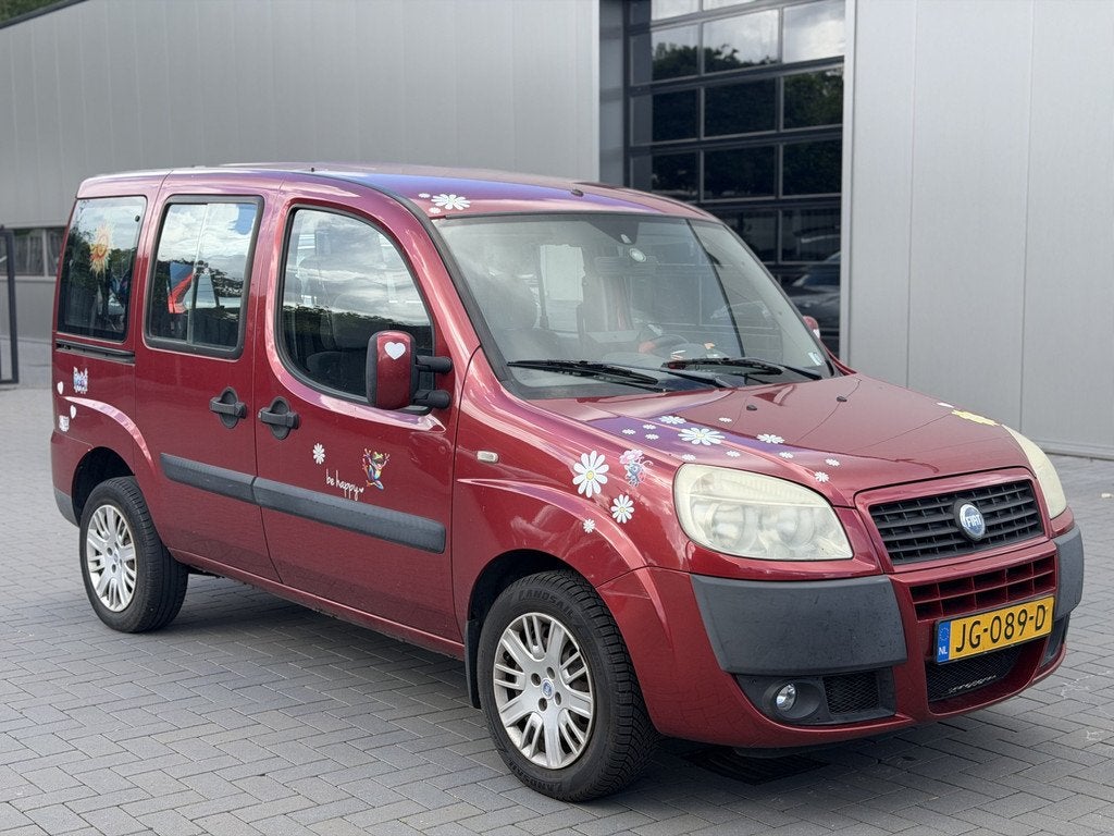 Fiat Doblò 1.4 Family | Airco | Trekhaak (bj 2006), Voorwielaandrijving, Stof, Gebruikt, 4 cilinders