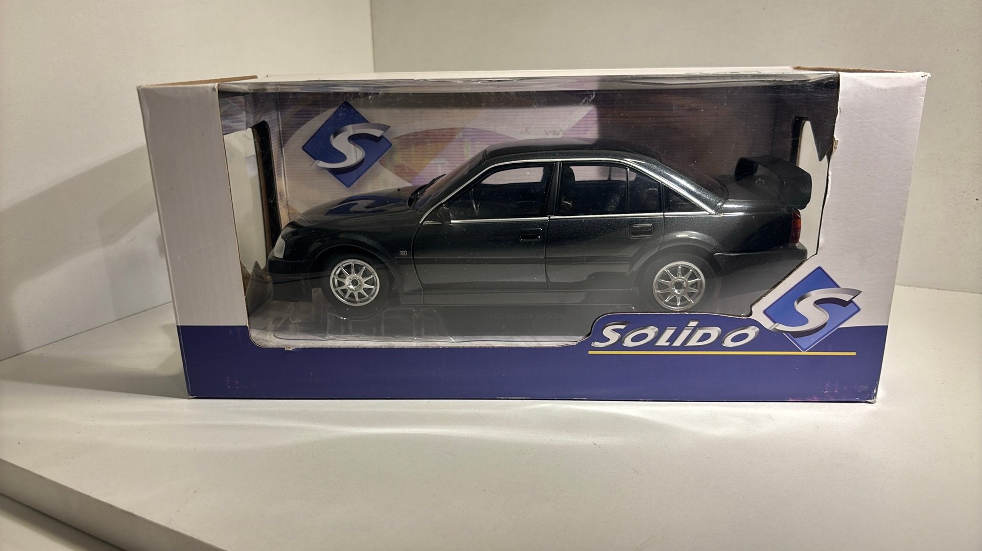 Opel omega evo 500 solido 1.18, Hobby en Vrije tijd, Modelauto's | 1:18, Solido, Ophalen of Verzenden, A, A