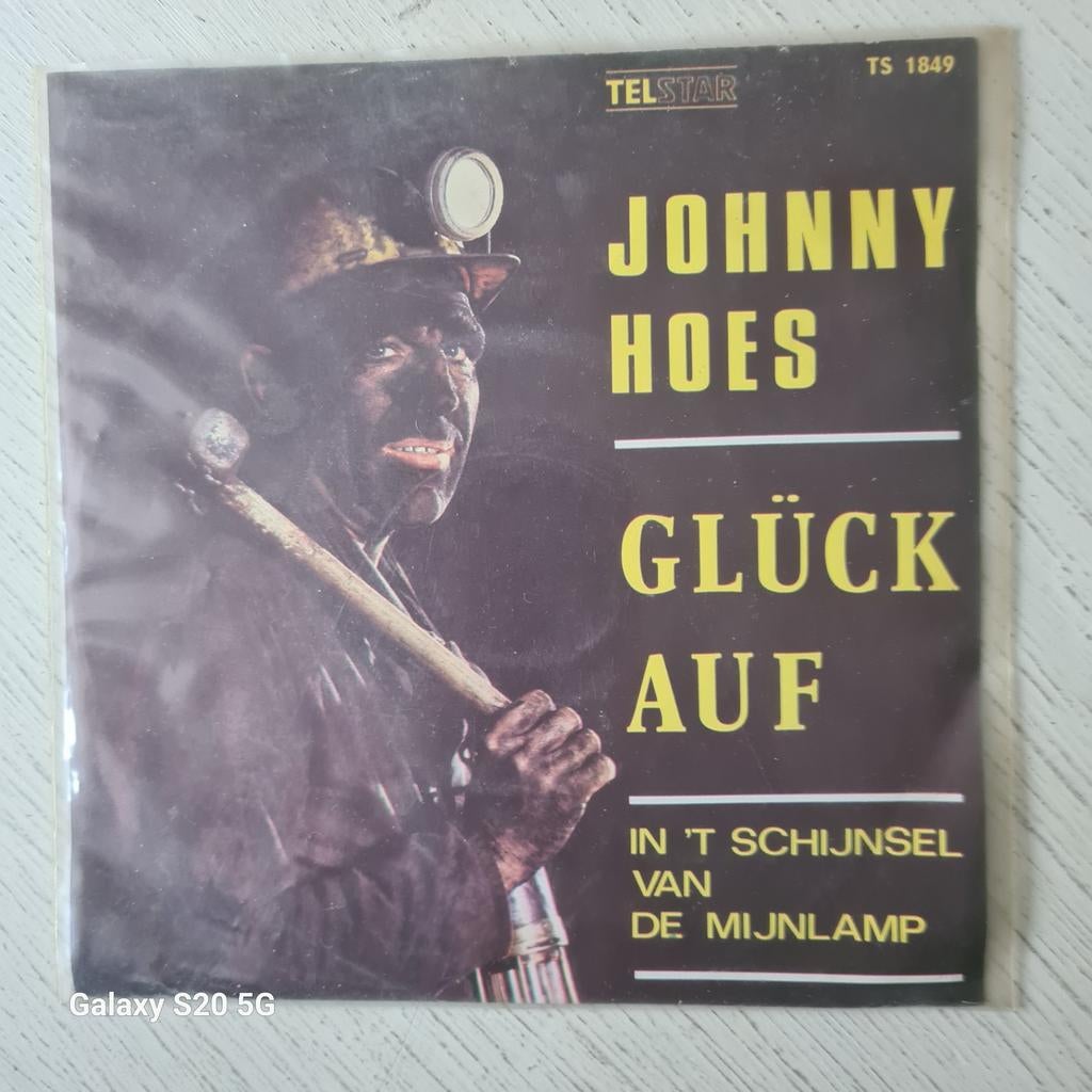Johnny Hoes Gluck auf, Ophalen of Verzenden, Zo goed als nieuw, Nederlandstalig