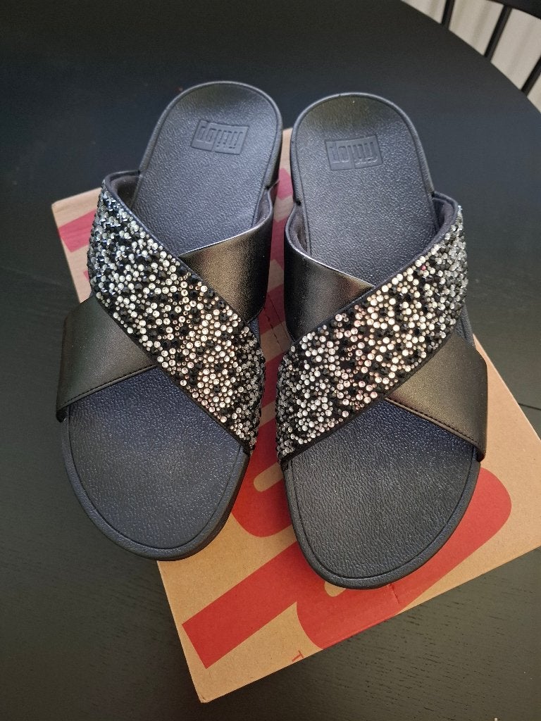 Nieuwe ongedragen FitFlop slippers, maat 43, Slippers, Verzenden, Zwart, Nieuw