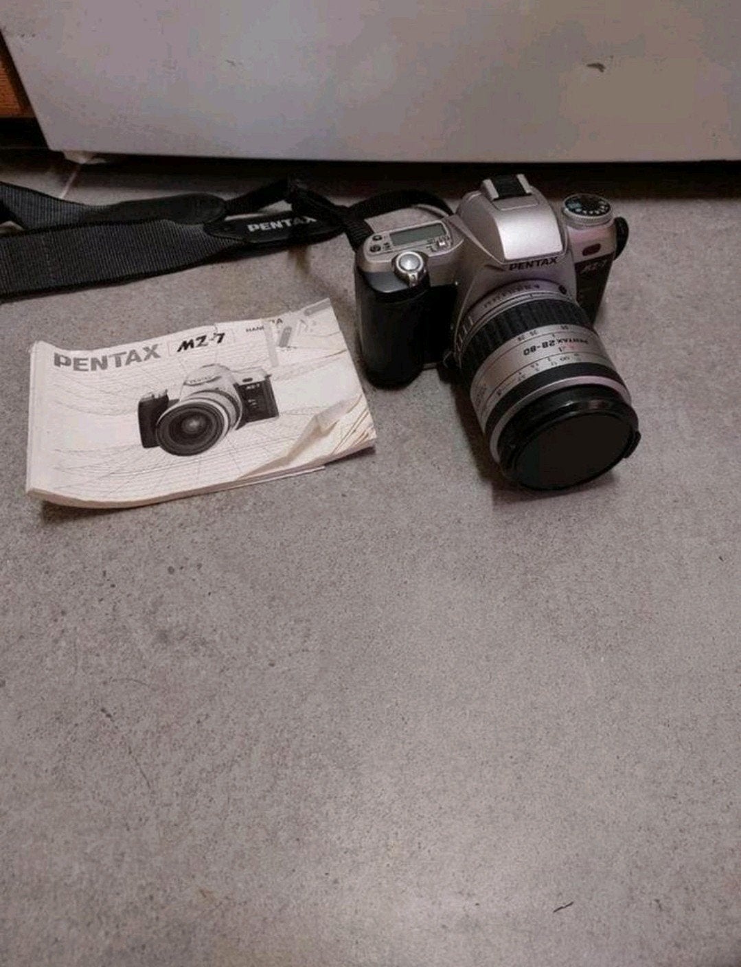 PENTAX MZ-7 camera met 28-80mm lens
Vintage retro zoldervond, Ophalen of Verzenden, Gebruikt, Spiegelreflex, Pentax