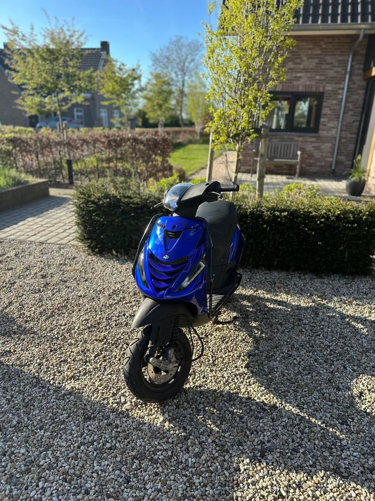 Zip SP H2O, Ophalen, Zo goed als nieuw, Benzine, Zip