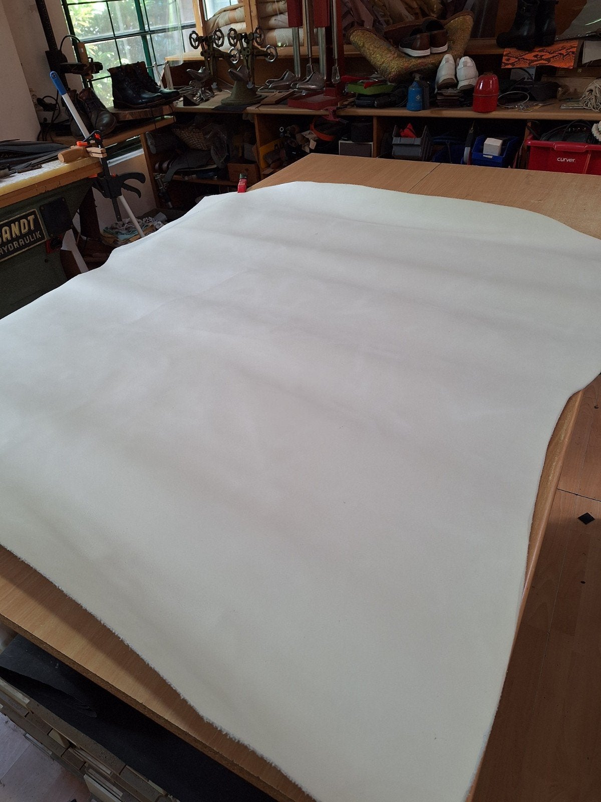 Grootte huid Tuigsplit,Beige, Dikte 2 mm,stug., Beige, Leer of Kunstleer, Nieuw, Ophalen of Verzenden