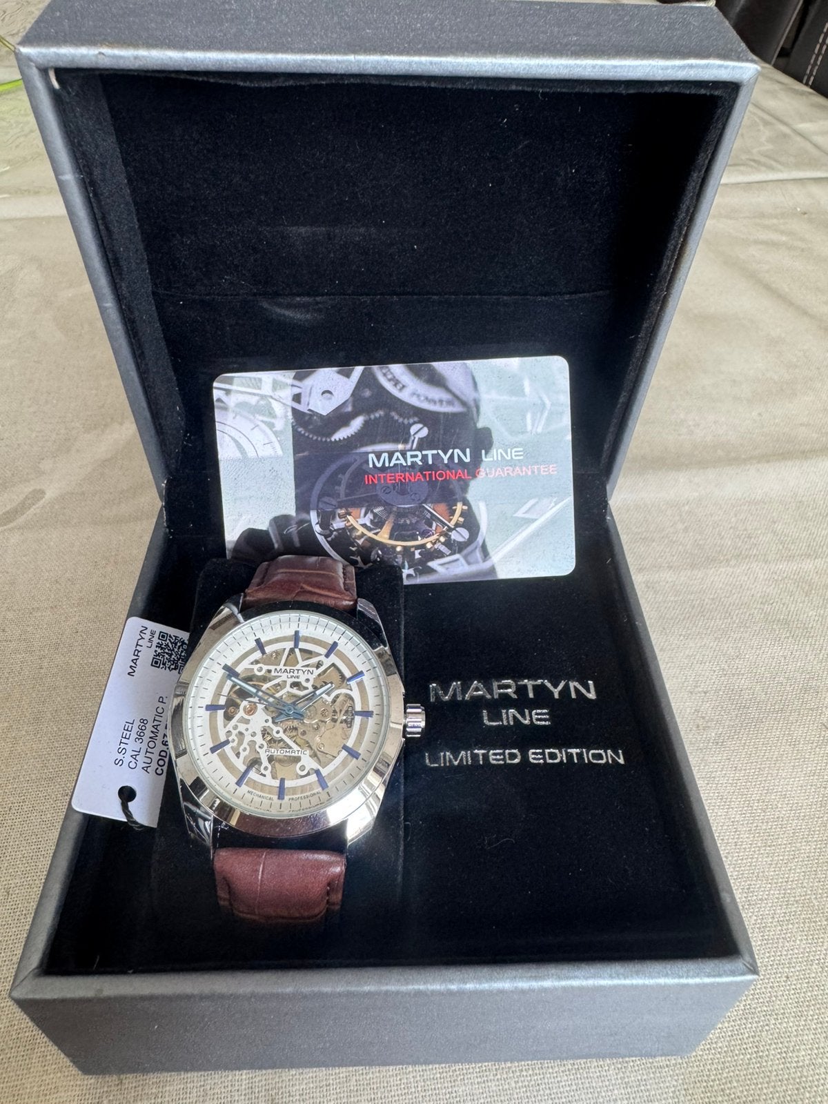 Nieuw Horloges in de doos, Ophalen of Verzenden, Nieuw, Overige merken