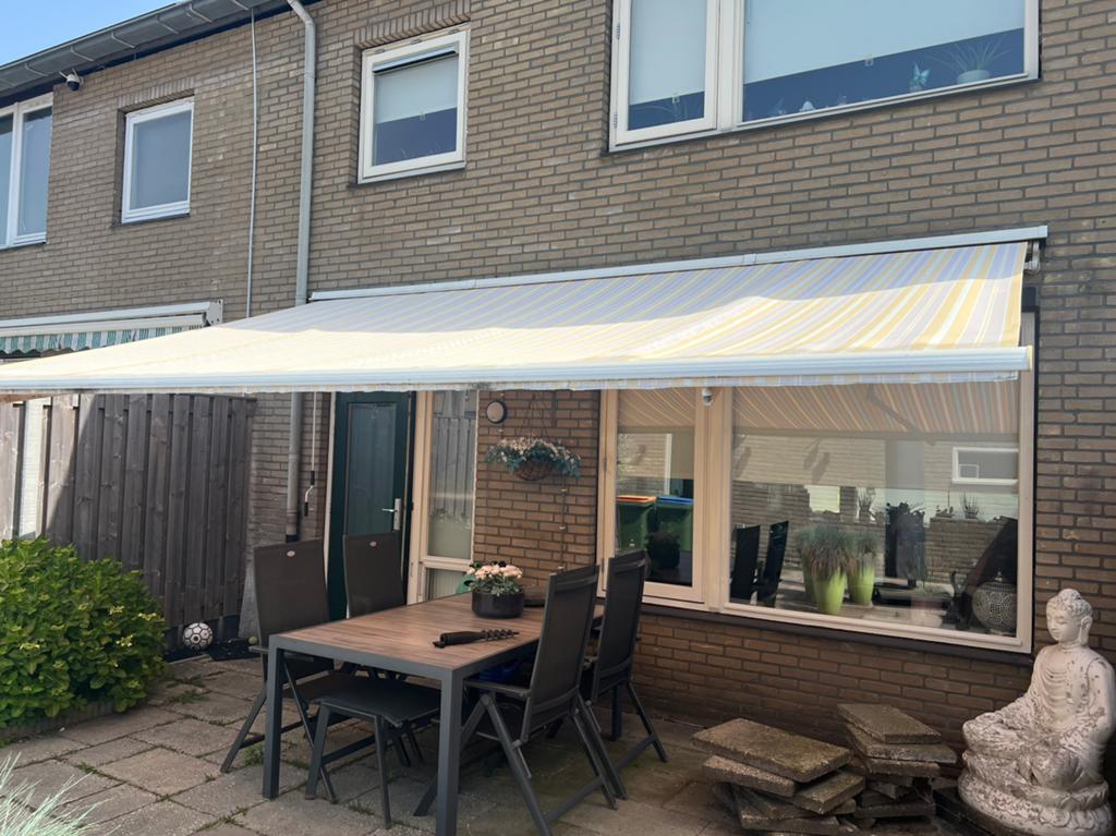 Knikarm zonnescherm, Ophalen, Gebruikt, 450 cm of meer, Knikarmscherm