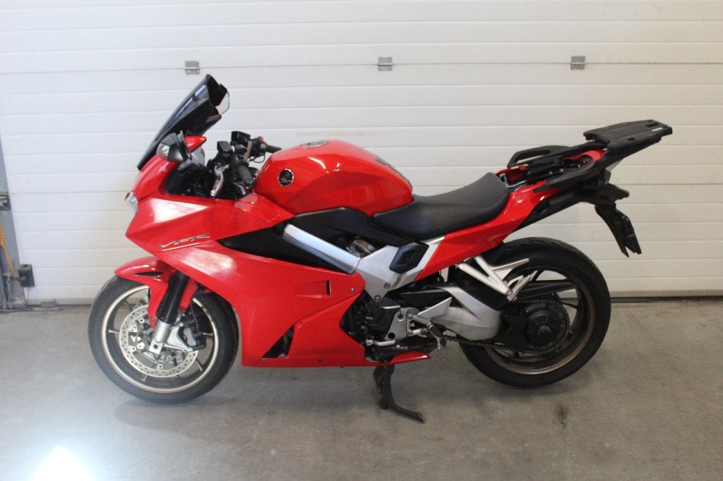 Honda VFR800, CB650R, CB650F Suzuki GSX800TT schades, Ophalen, Honda, 4 cilinders, Motorrijbewijs A