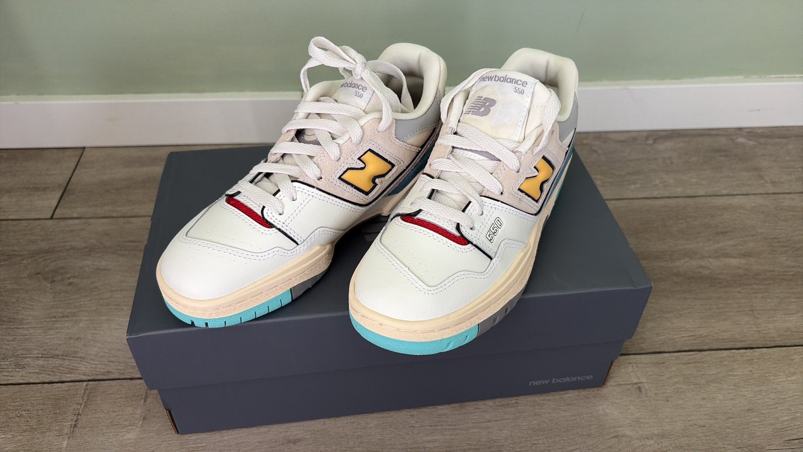 New Balance 550 Sea Salt Yellow / White Surf GS, Verzenden, Jongen of Meisje, Schoenen, Nieuw