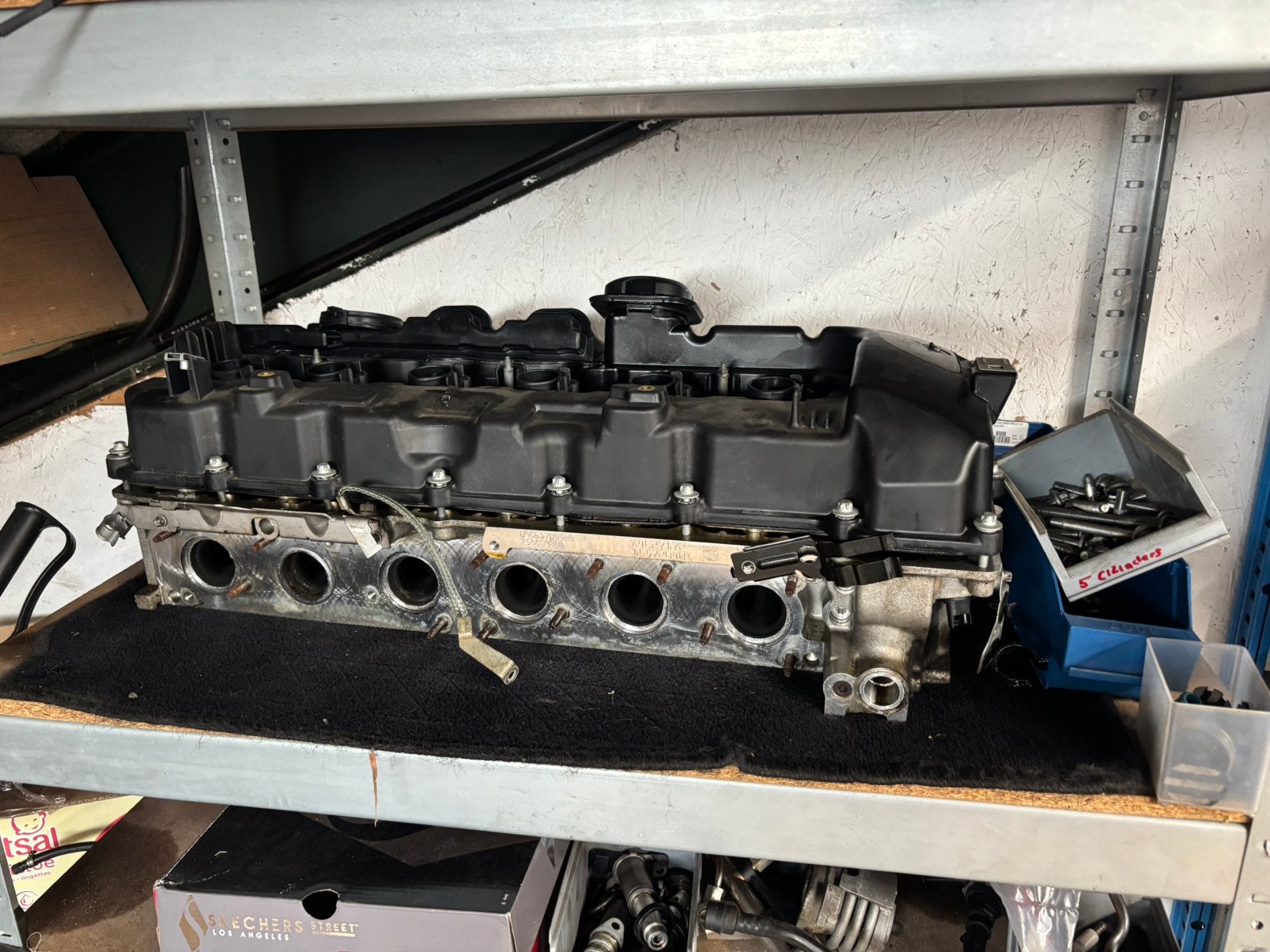 Bmw n53b30 cilinderkop met kleppendeksel, Ophalen of Verzenden