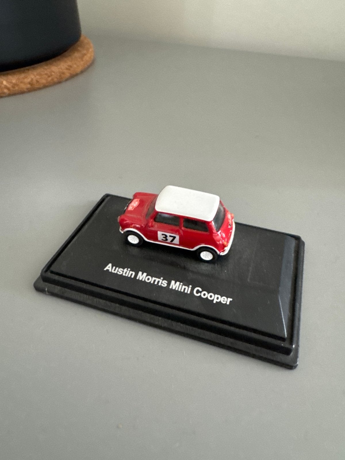Austin Morris Mini Cooper modelauto - 1:87, Ophalen of Verzenden, Zo goed als nieuw, Gelijkstroom, Overige merken