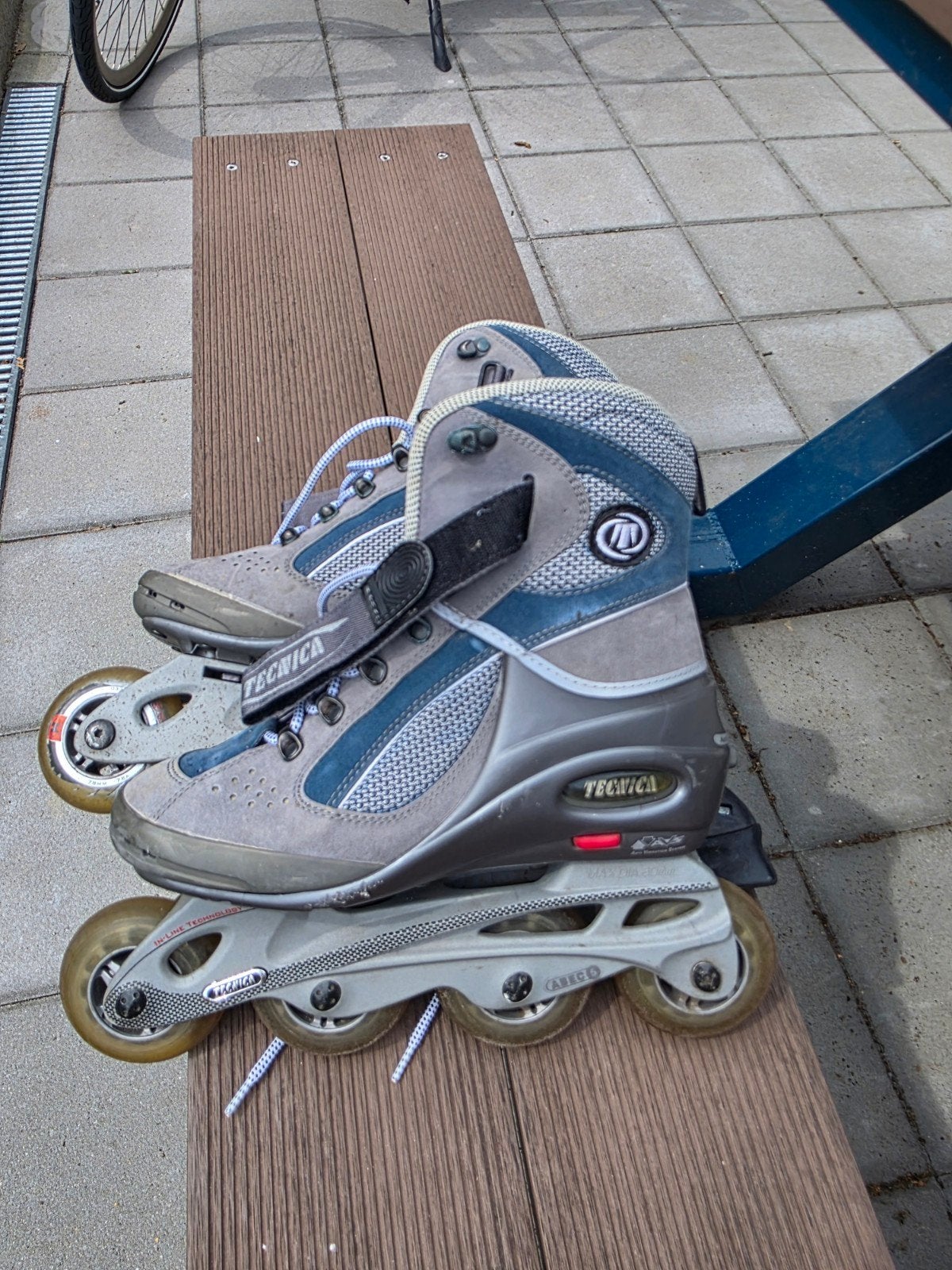 Technica Athena skates maat 39,5 met rugtas en bescherming, Ophalen of Verzenden