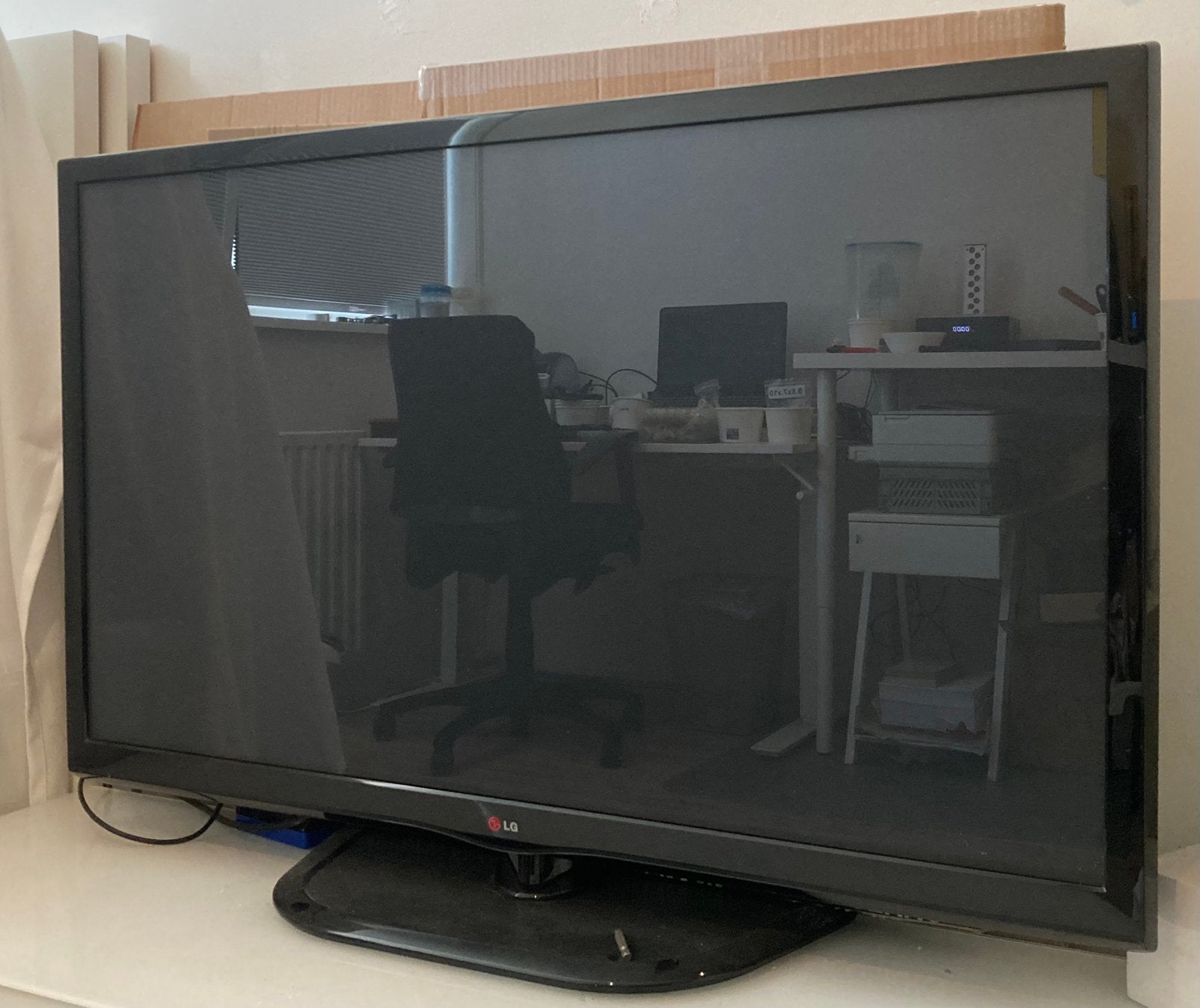 LG 42 inch televisie – zeer nette staat!, Ophalen, 50 Hz, Zo goed als nieuw, 100 cm of meer
