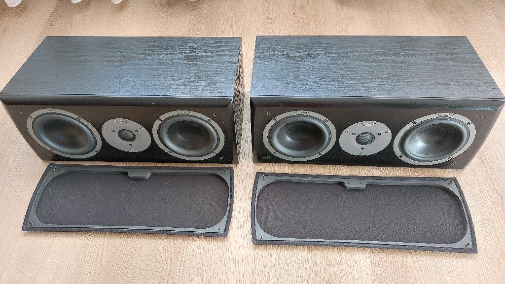 Magnat luidsprekers, Ophalen, Zo goed als nieuw, 60 tot 120 watt, Magnat
