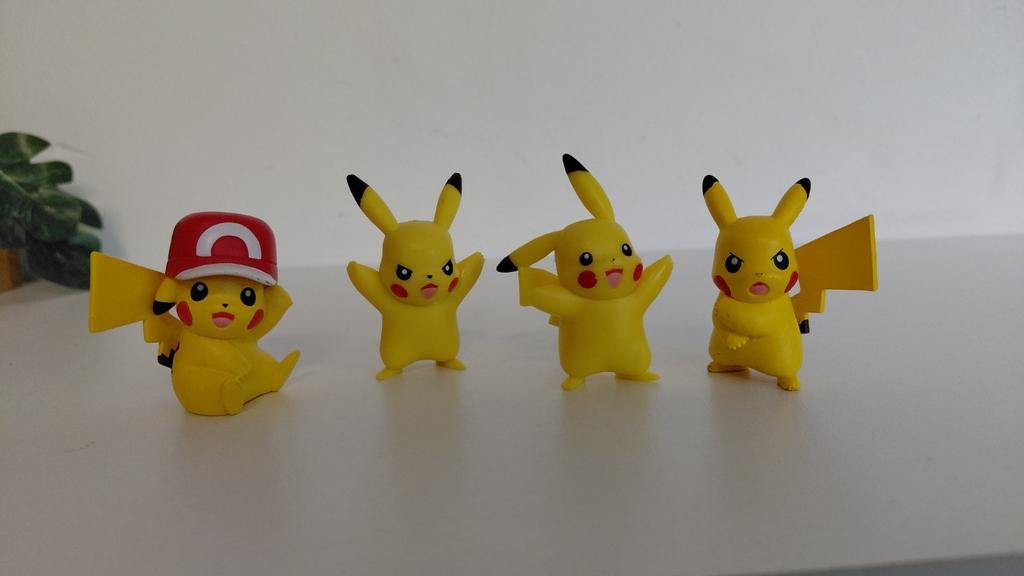 Pikachu Pokémon poppetjes, Verzamelen, Poppetjes en Figuurtjes, Ophalen of Verzenden, Zo goed als nieuw