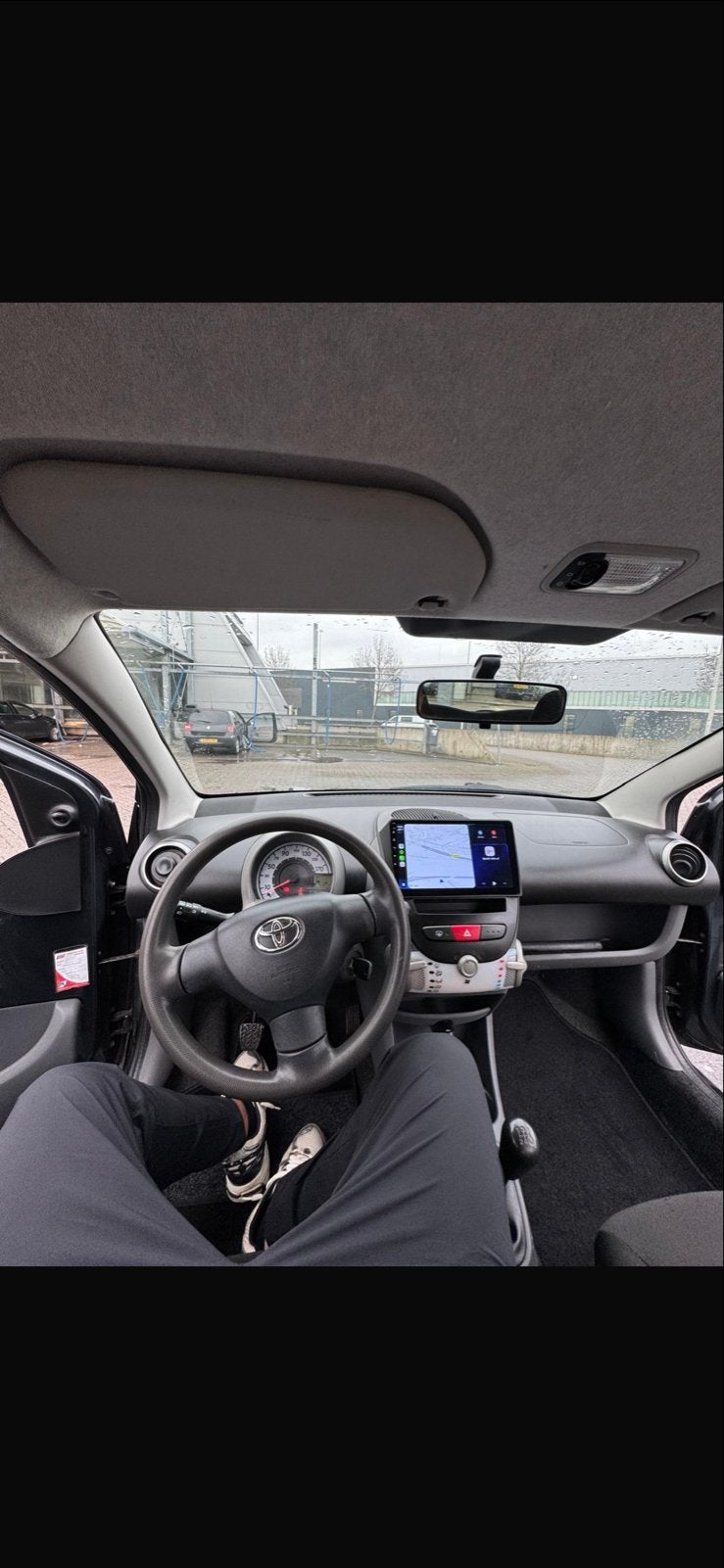 Toyota Aygo 1.0 12V Vvt-i 5DRS 2010 Grijs, Auto's, Toyota, Voorwielaandrijving, 4 stoelen, 68 pk, Origineel Nederlands