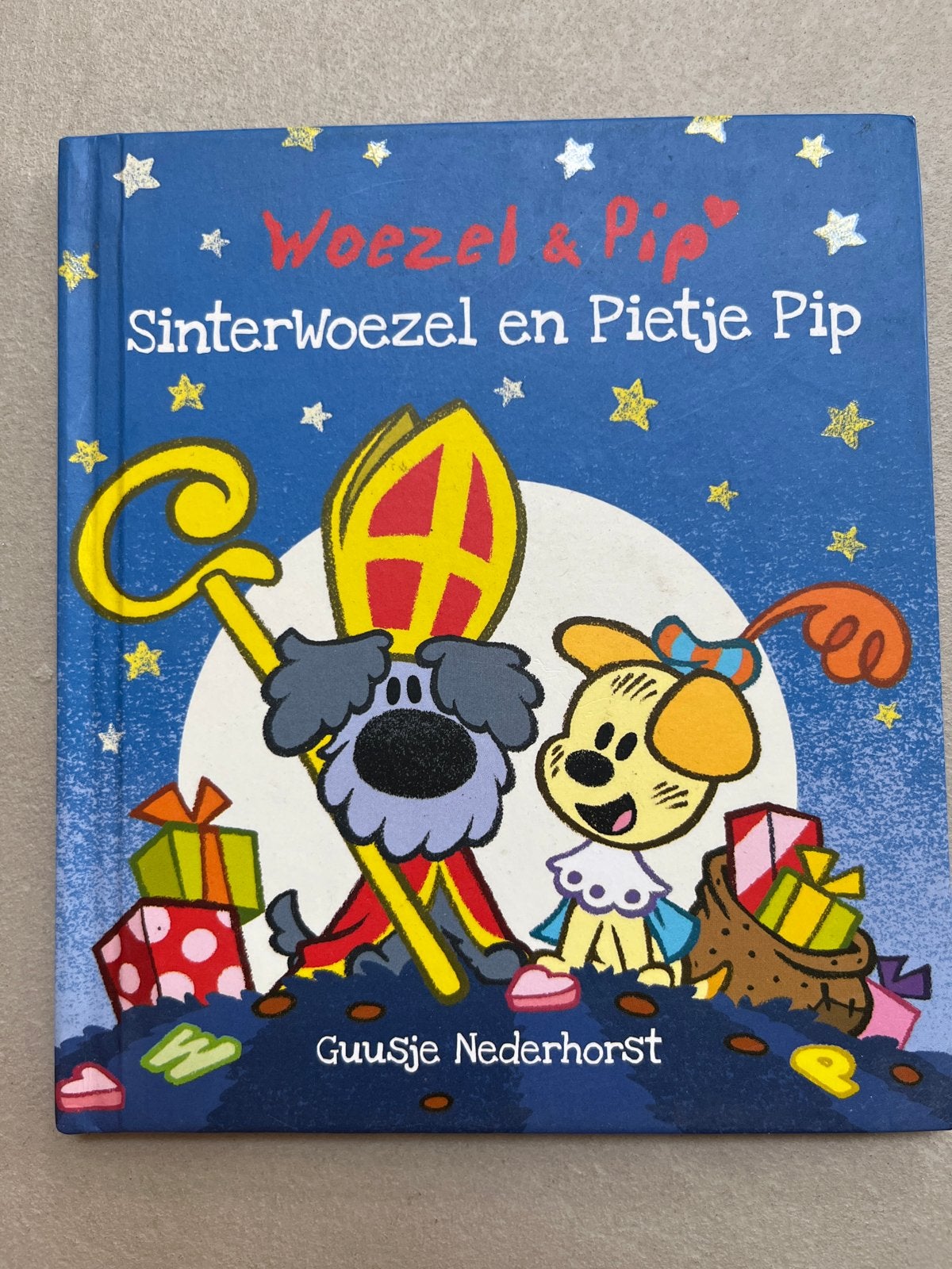 Woezel & Pip: Sinterwoezel en Pietje Pip - Zo goed als nieuw, Ophalen of Verzenden, Zo goed als nieuw, Fictie algemeen