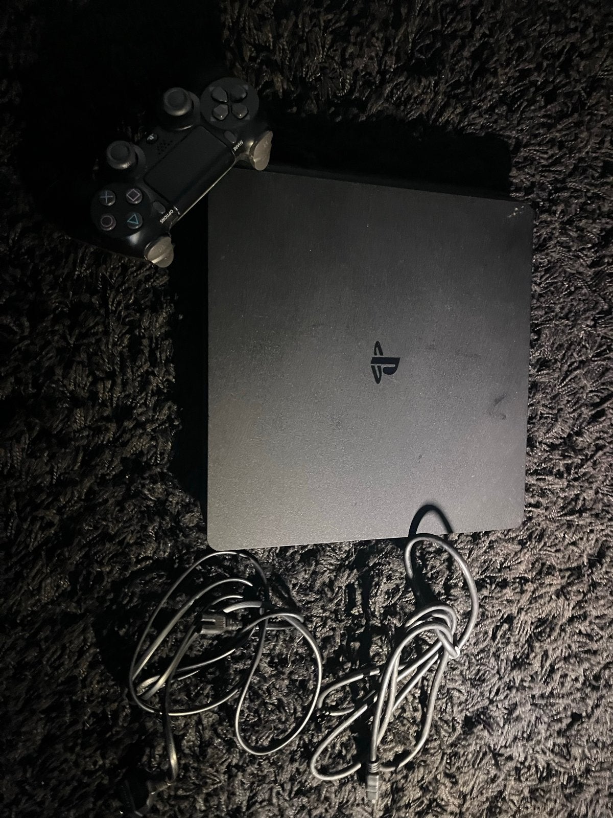 Sony PlayStation 4 Slim met controller en kabels, Ophalen, Met 1 controller, Slim, 500 GB