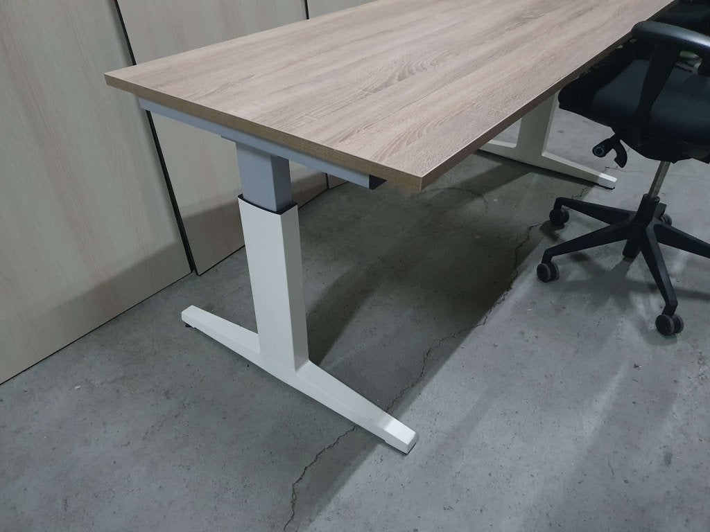 15x Markant bureau met nieuw blad naar keuze div maten, Markant, Zo goed als nieuw, Overige merken, Info@markant.nl
