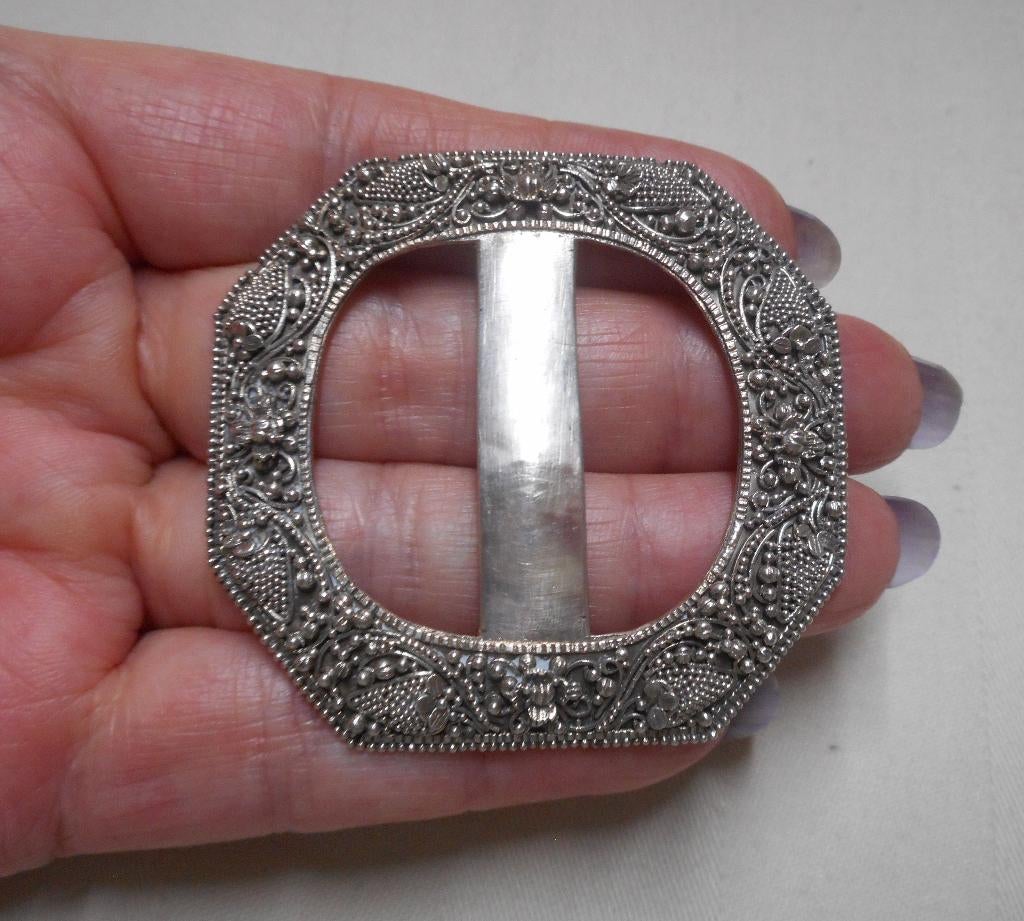 Zilveren antieke gesp of sjaal binder nr.320, Sieraden, Tassen en Uiterlijk, Antieke sieraden, Verzenden, Zilver, Overige typen