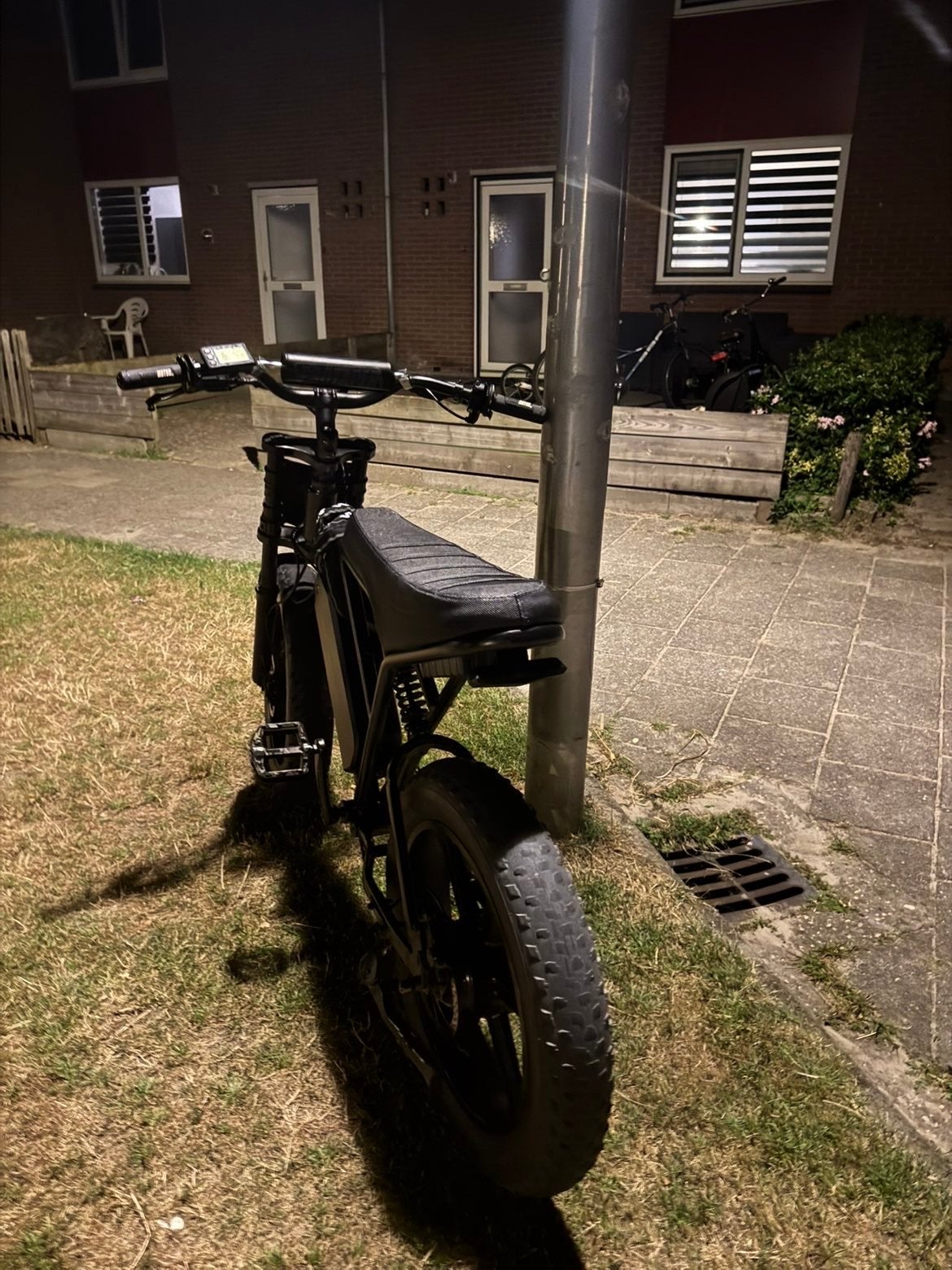 Custom h9 fatbike - Zo goed als nieuw, Fietsen en Brommers, Elektrische fietsen, Zo goed als nieuw, 51 tot 55 cm, 50 km per accu of meer