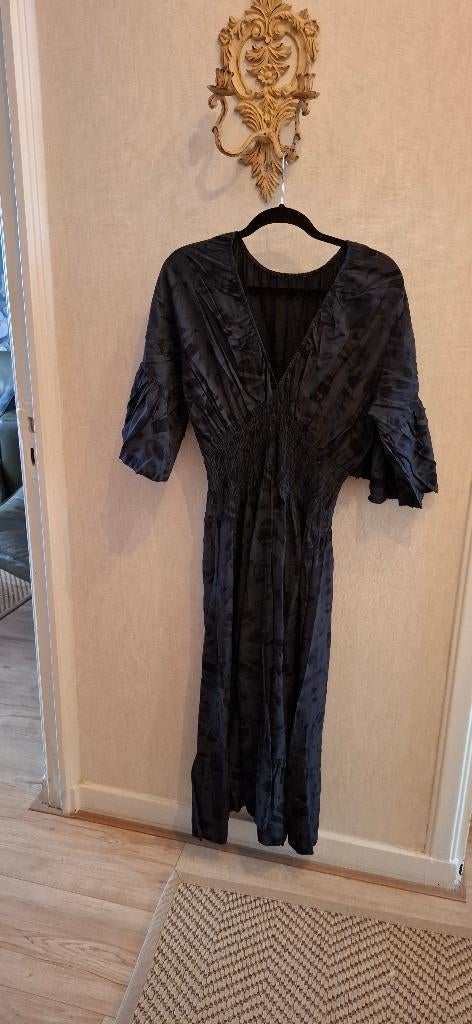 Jurk zwart met grijs motief, Kleding | Dames, Zwart, Maat 42/44 (L), Ophalen of Verzenden, Zo goed als nieuw