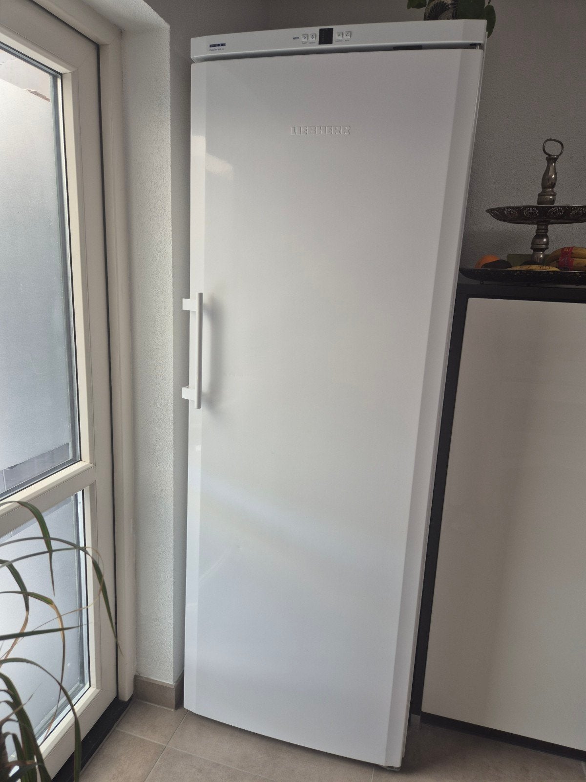 Vriezer nofrost 8 lades, Gebruikt, 160 cm of meer, Energieklasse A of zuiniger, Ophalen