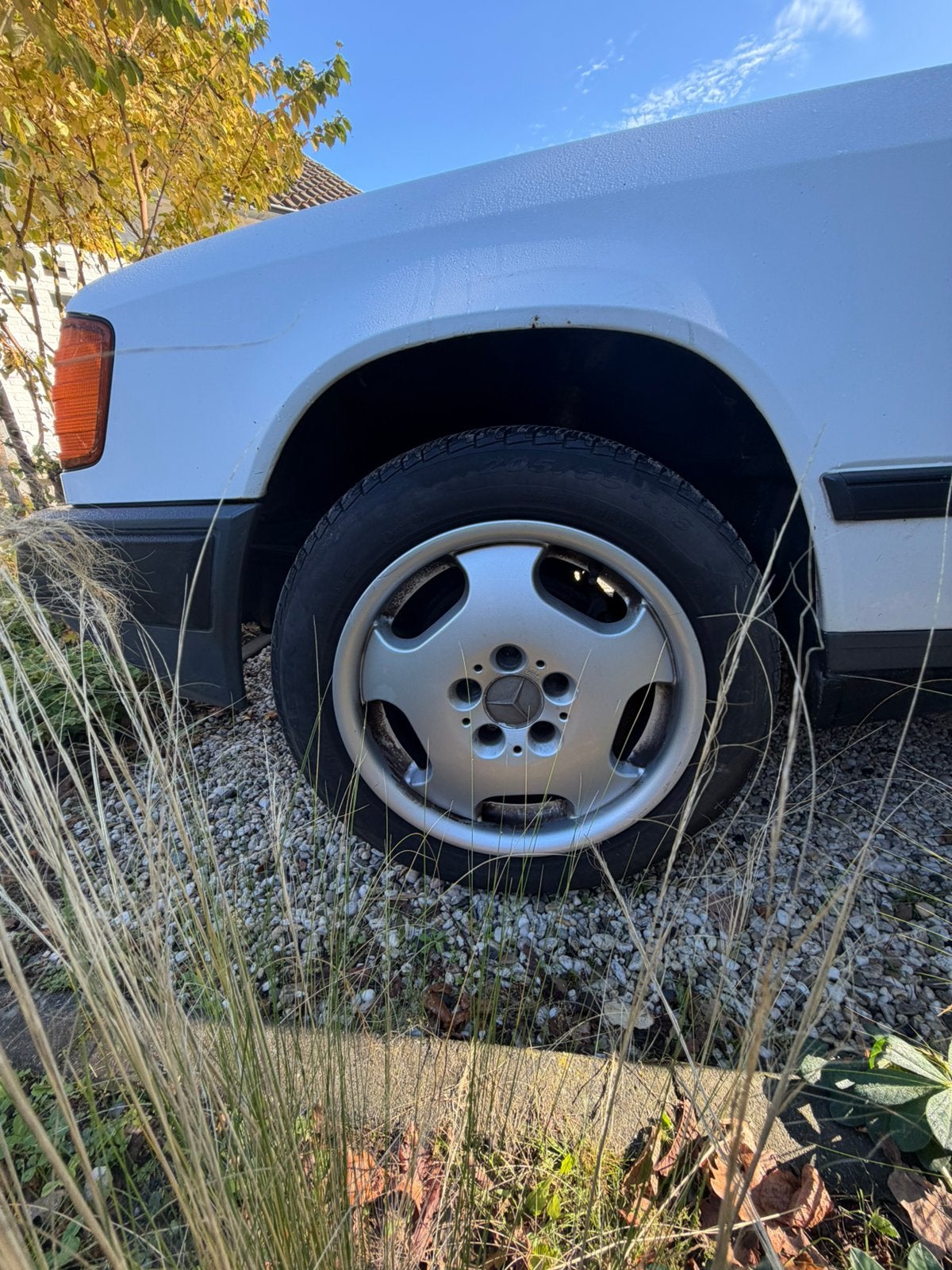 Mercedes 200D W124 Airco 1985 belastingvrij., foto 2