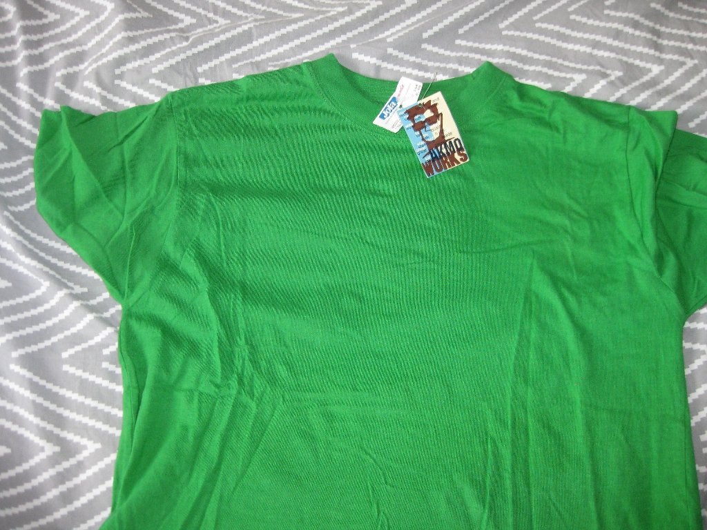 Nieuw groen t-shirt, maat: 164, merk: AKMO WORKS., Verzenden, Nieuw, AKMO WORKS, Shirt of Longsleeve