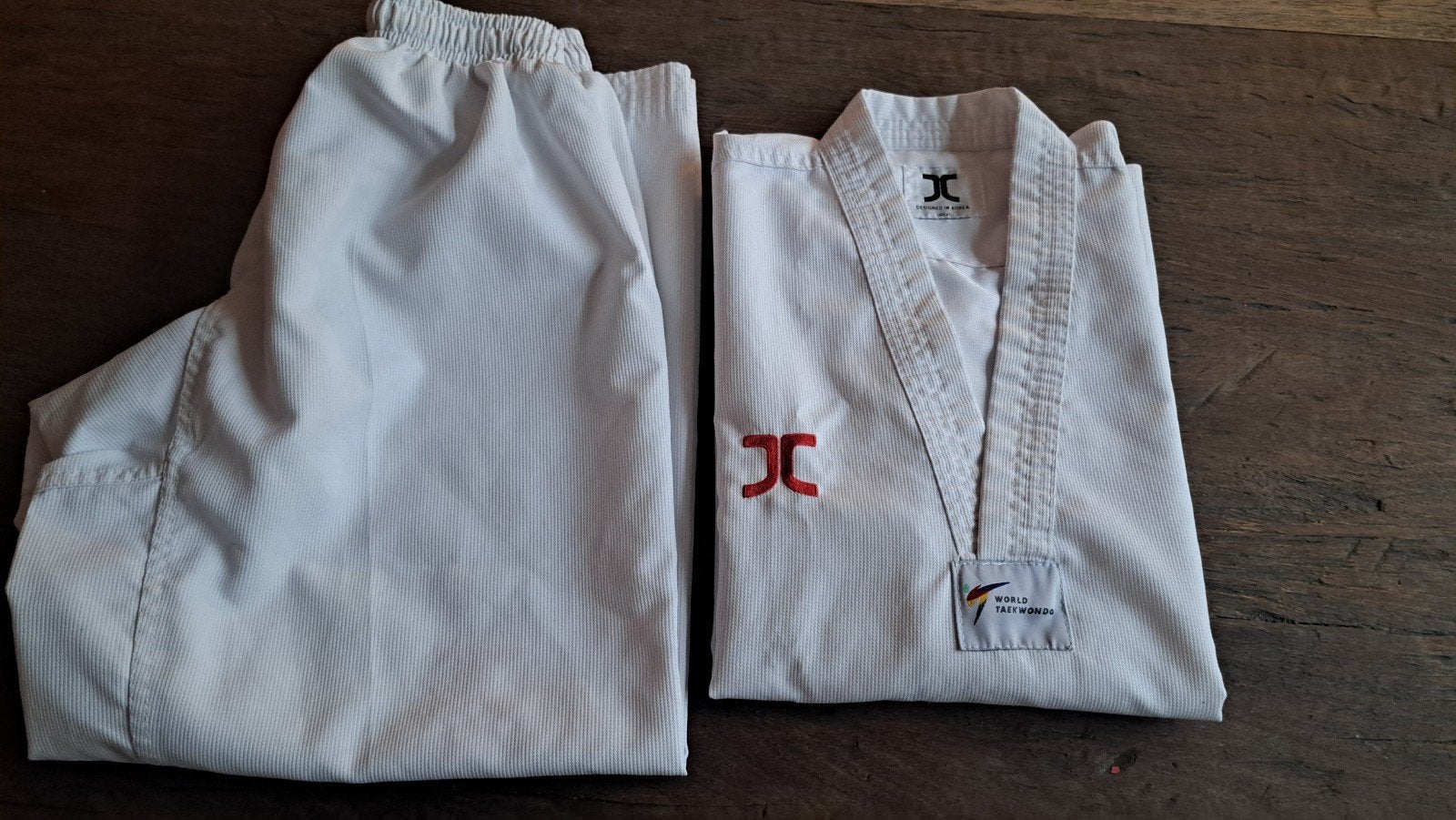 Taekwondo dobok maat 150 kind, Maat XS of kleiner, Ophalen of Verzenden, Zo goed als nieuw, Taekwondo