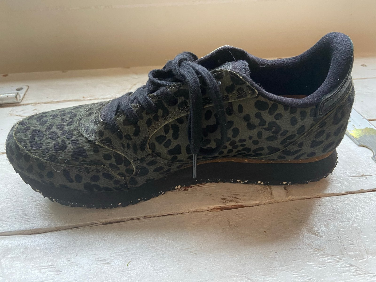 Woden sneakers groen/zwart met luipaardprint - Maat 40, Ophalen of Verzenden, Groen, Sneakers of Gympen, Zo goed als nieuw