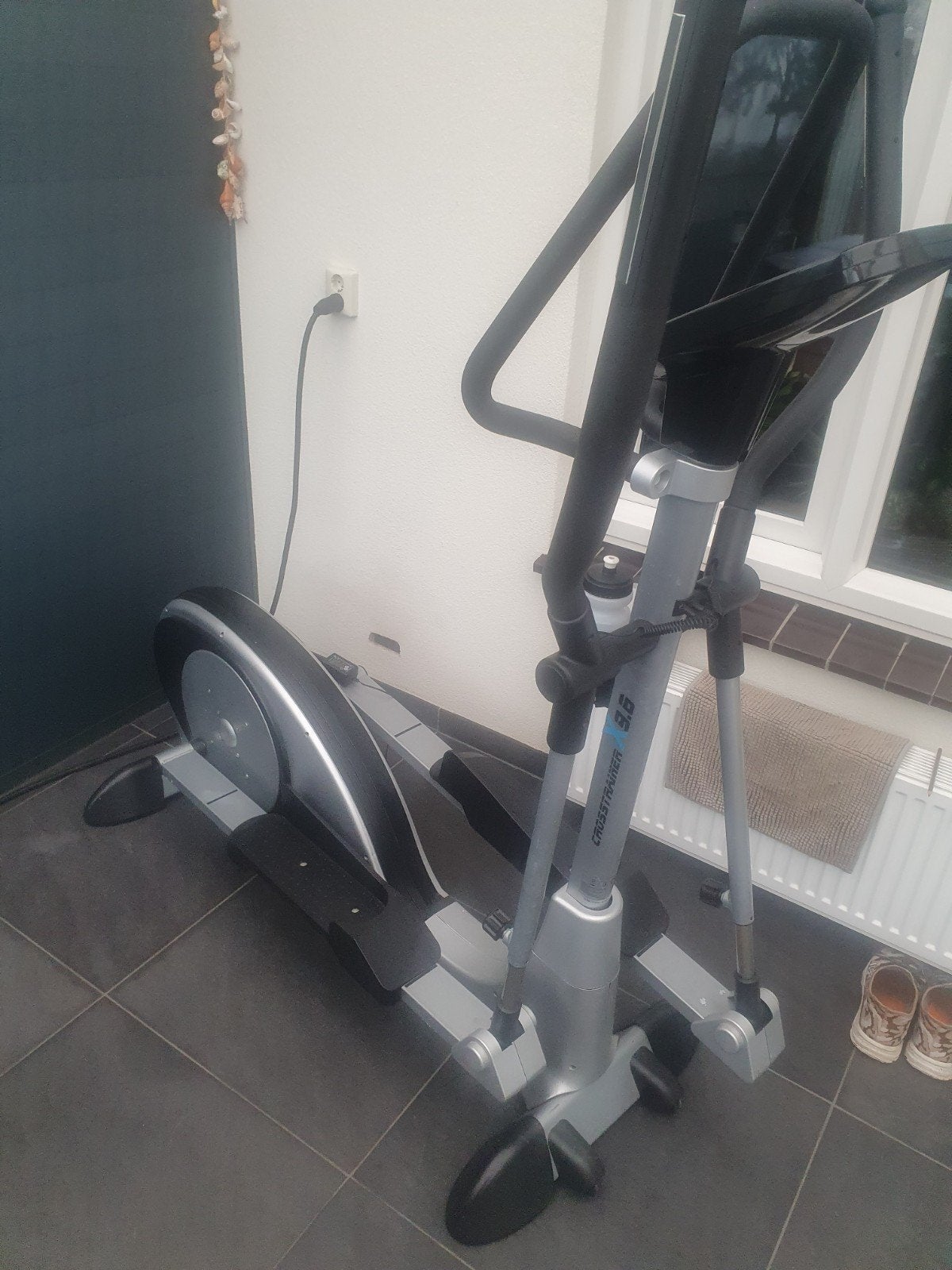 Motion Crosstrainer X9.6 - Zo goed als nieuw, Ophalen, Overige materialen, Benen, Zo goed als nieuw
