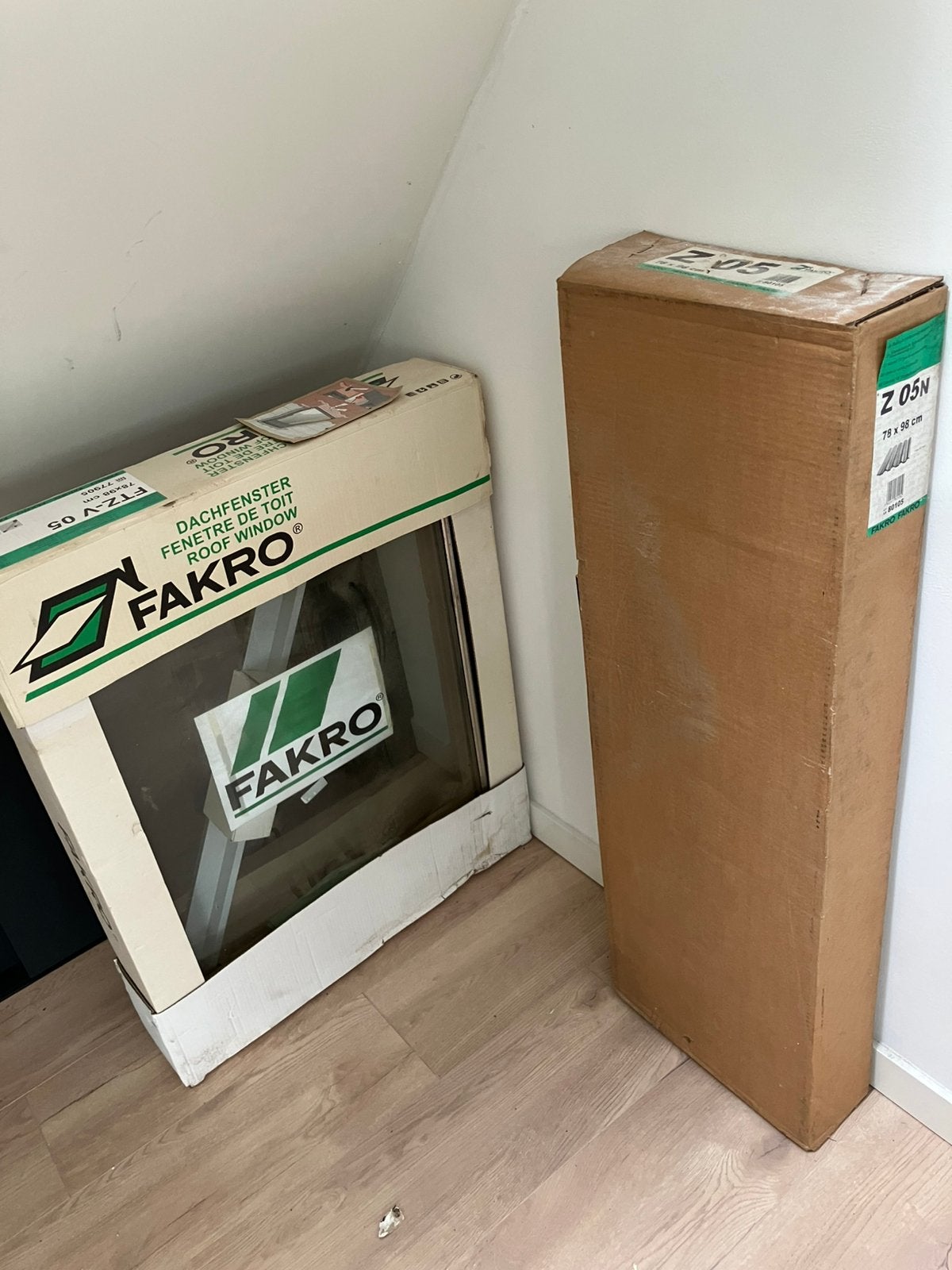 Fakro dakraam, nieuw in doos mk 04, Ophalen, Minder dan 80 cm, 80 tot 120 cm, Zo goed als nieuw
