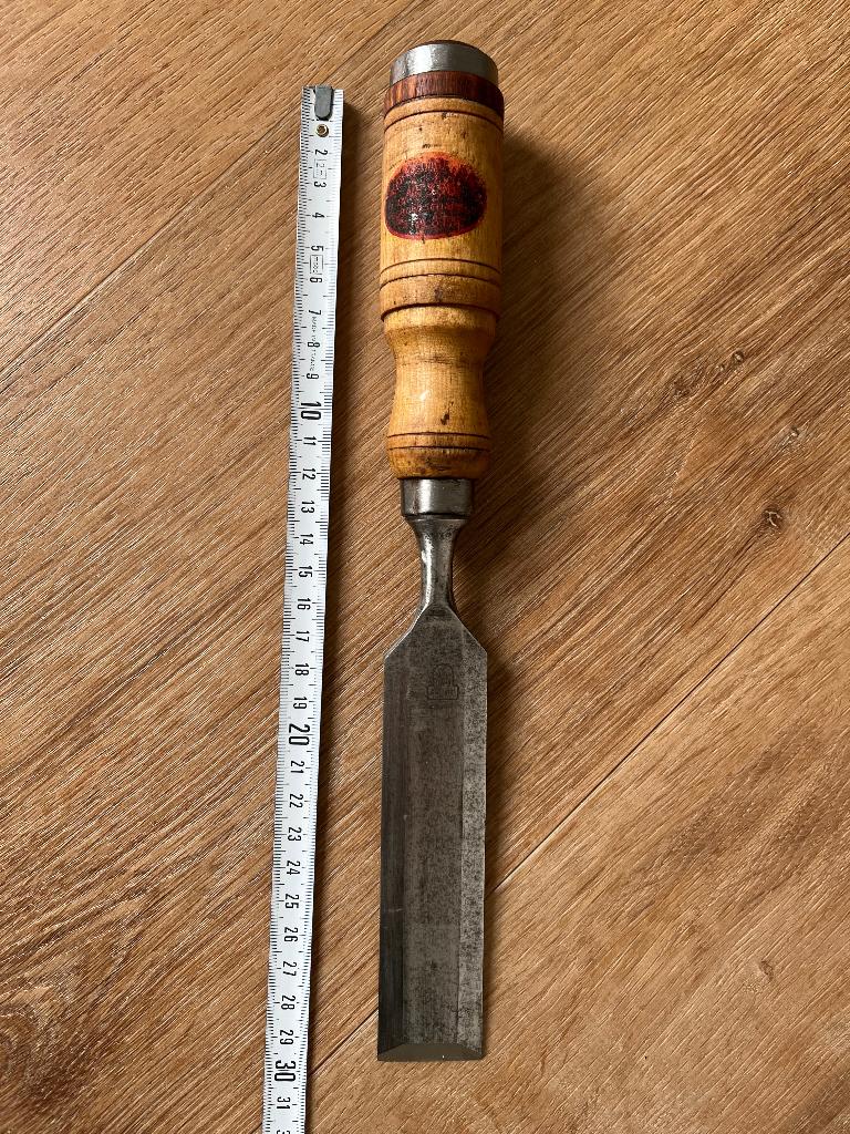 NOOITGEDAGT Houtbeitel Steekbeitel 32 mm., Antiek en Kunst, Ophalen of Verzenden