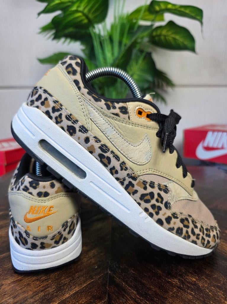 Nike Air Max 1 Leopard maat 40,5, Kleding | Dames, Schoenen, Bruin, Nike, Ophalen of Verzenden, Nike
