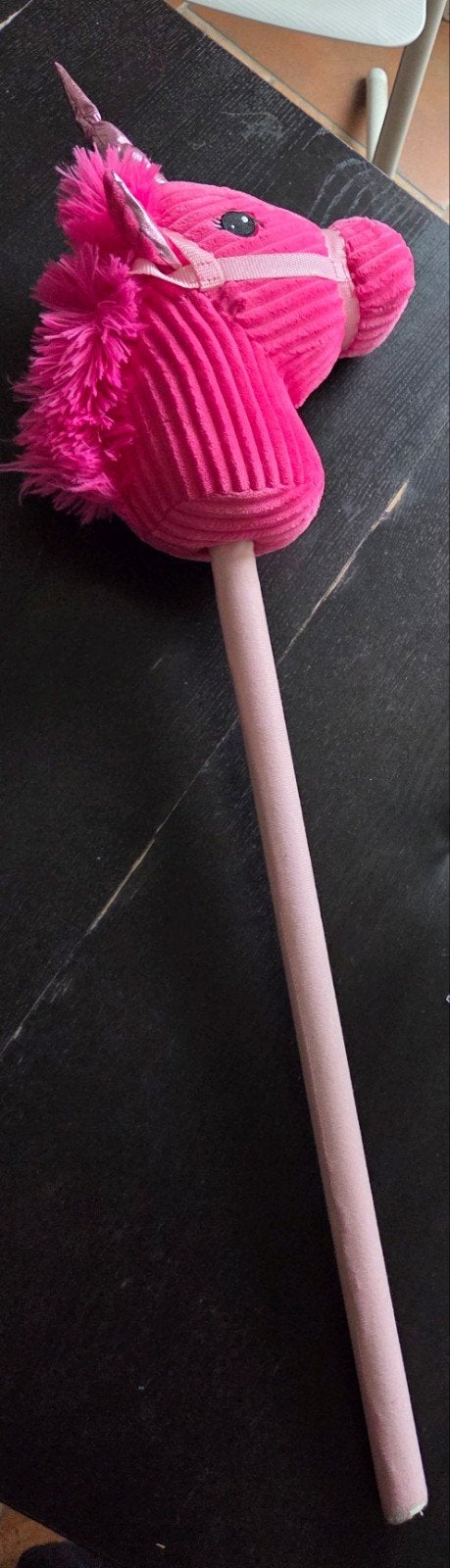 Roze stokpaard met geluid - Eenhoorn, Ophalen