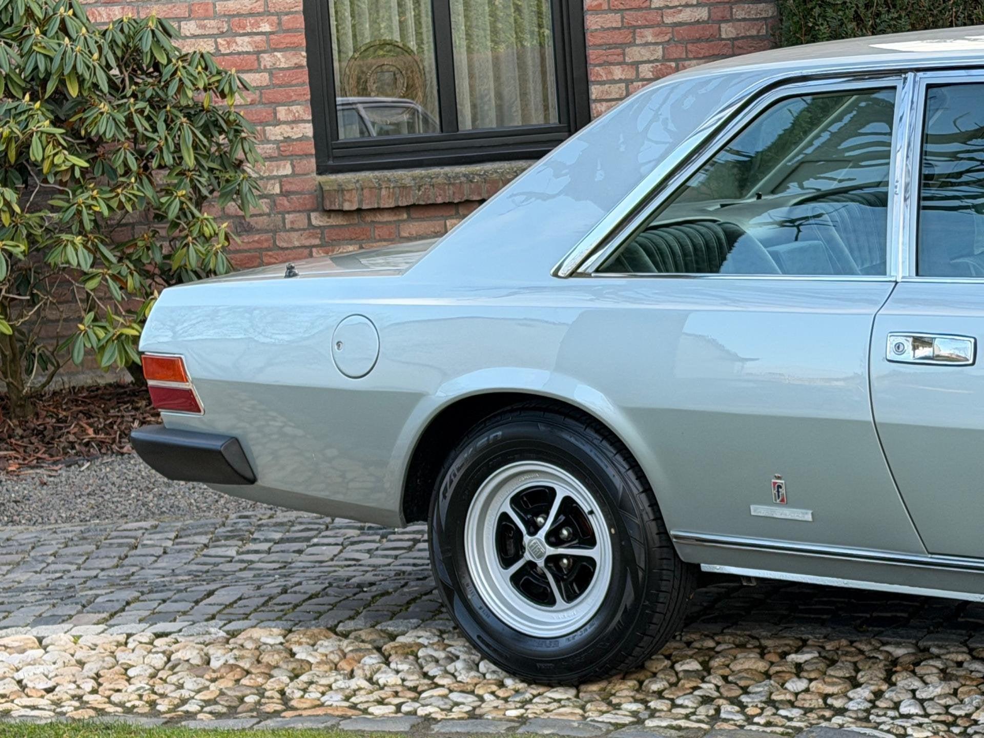 Fiat 130 3200 Coupé 5-gang, foto 9
