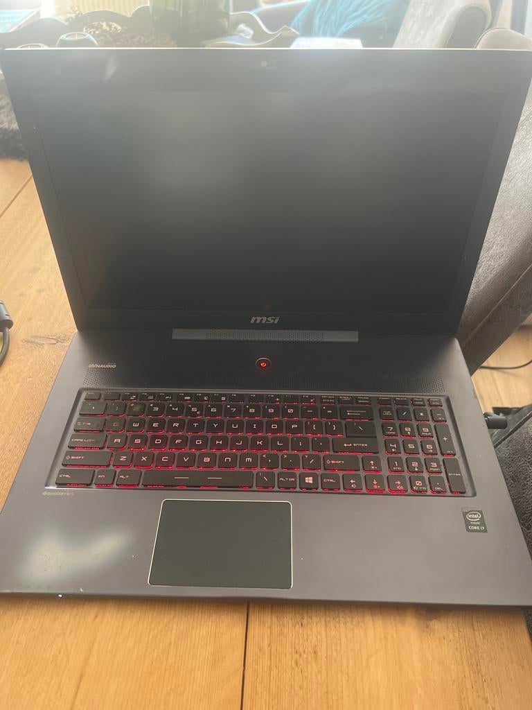 MSI Gaming Laptop 17 inch  - Scherm defect, lampjes branden, Gebruikt, 2 tot 3 Ghz, Ophalen of Verzenden, Gaming