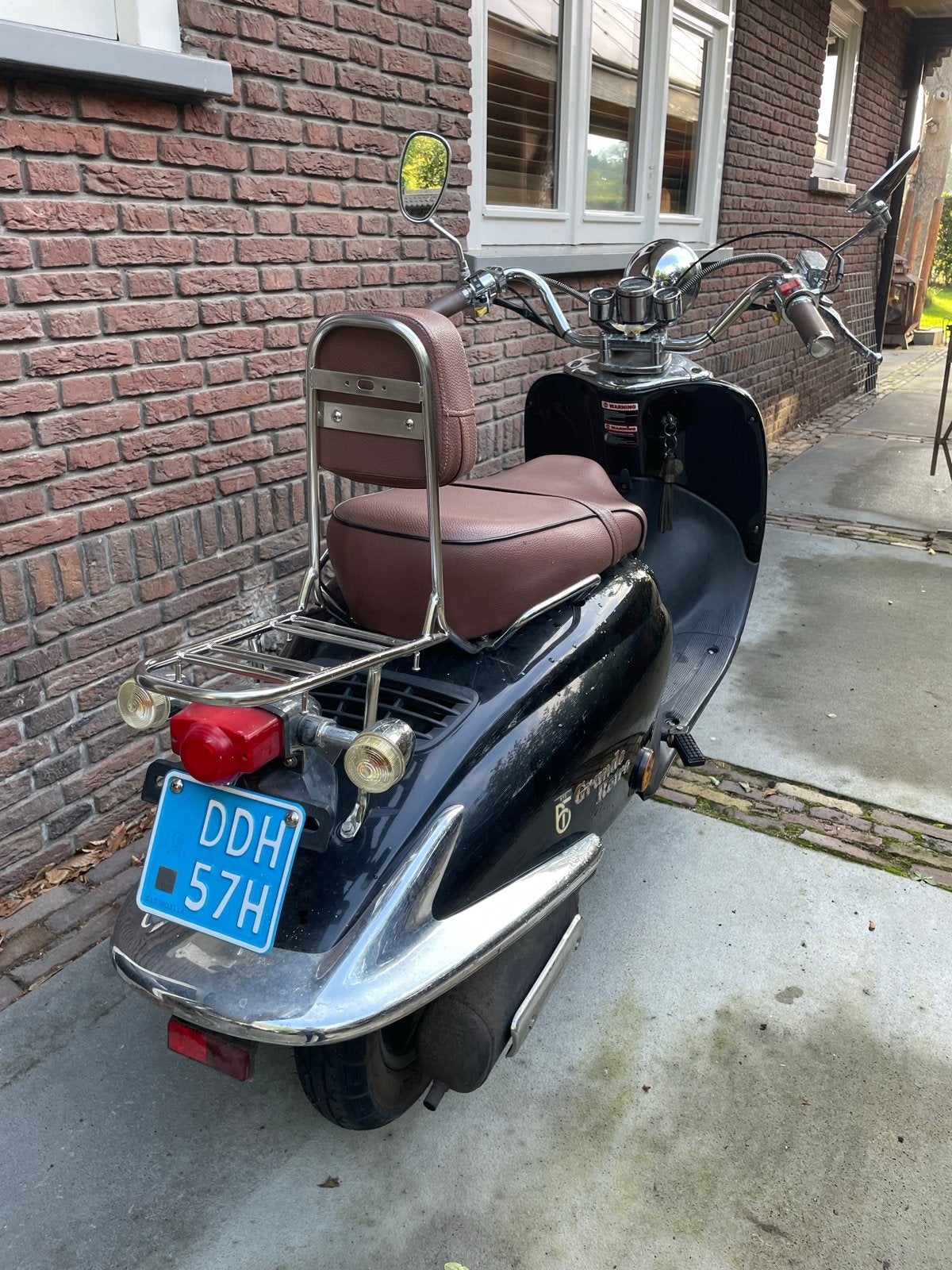 Zwarte Grande Retro Scooter - Opknapper, Gebruikt, Benzine, Ophalen, Overige merken