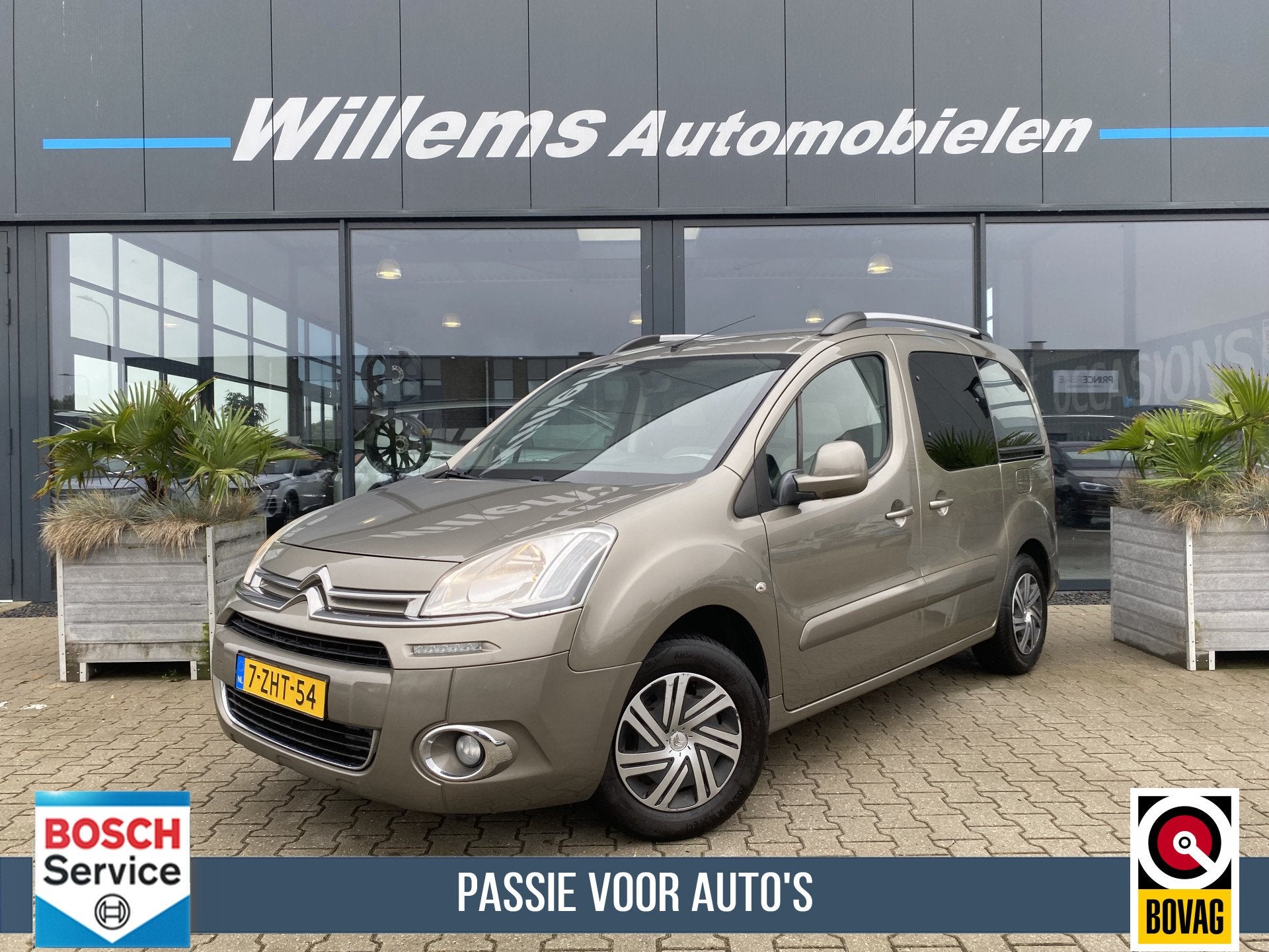 Citroën Berlingo 1.6 VTi Tendance Rolstoel Rolstoel aangepa, Auto's, Voorwielaandrijving, Euro 5, Gebruikt, Zwart