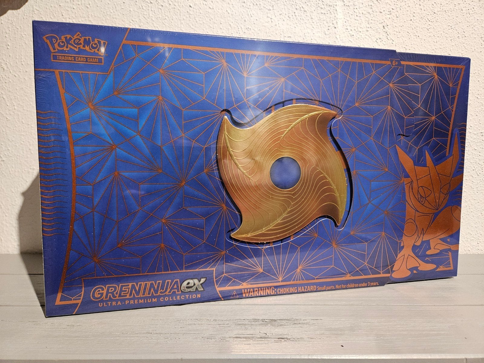 Greninja EX Ultra Premium Collection Box Greninja UPC Sealed, Ophalen of Verzenden, Nieuw, Boosterbox, Foil