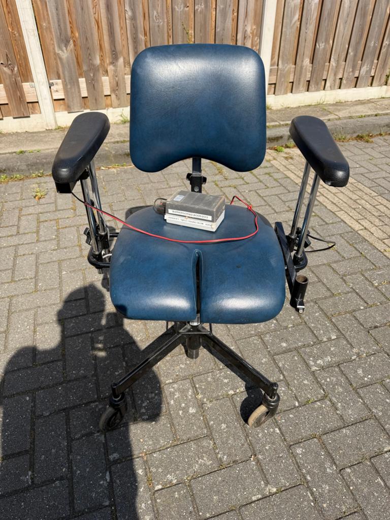 Trippelstoel - Ergonomische Bureaustoel - Blauw, Gebruikt, Ophalen, Gebruikt, Blauw, Bureaustoel