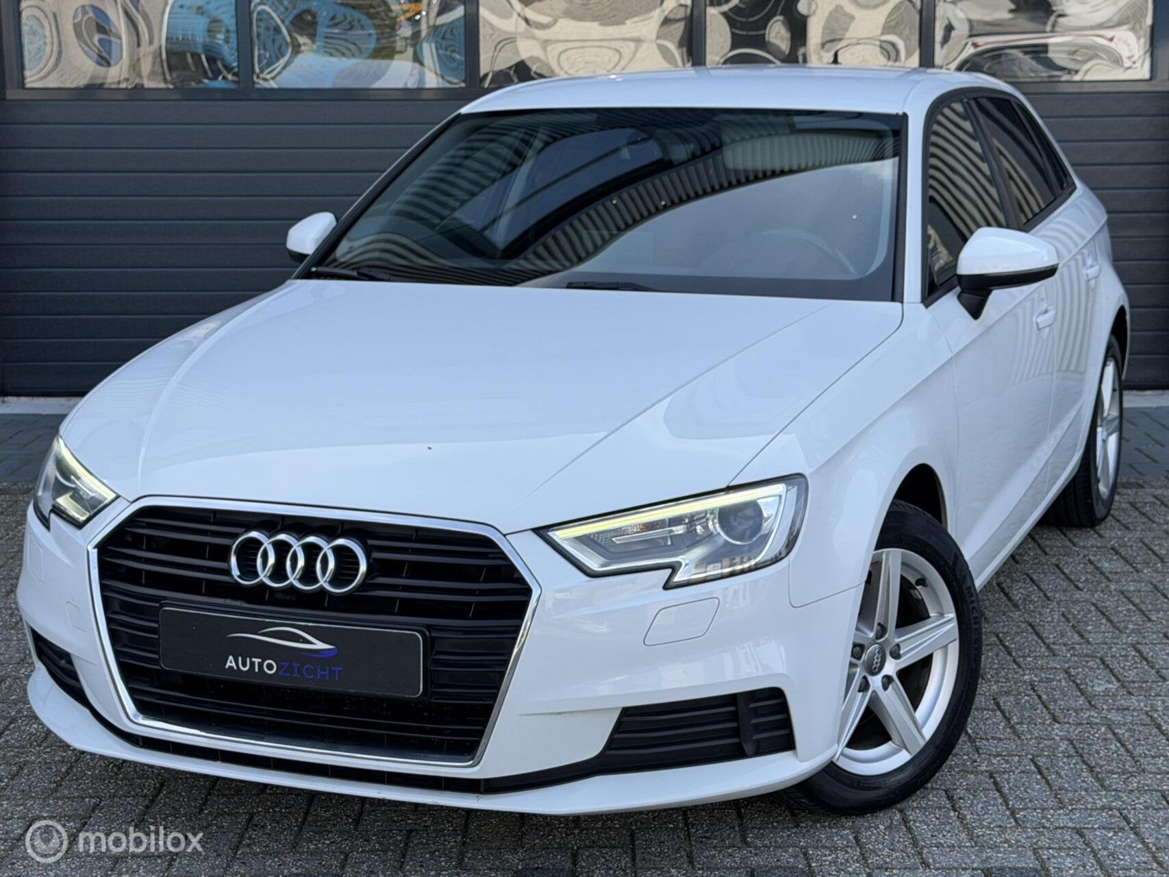 Audi A3 Sportback 30 TDI Design Pro Line Plus | Cruise | Sen, Gebruikt, Euro 6, 4 cilinders, Met garantie (alle)