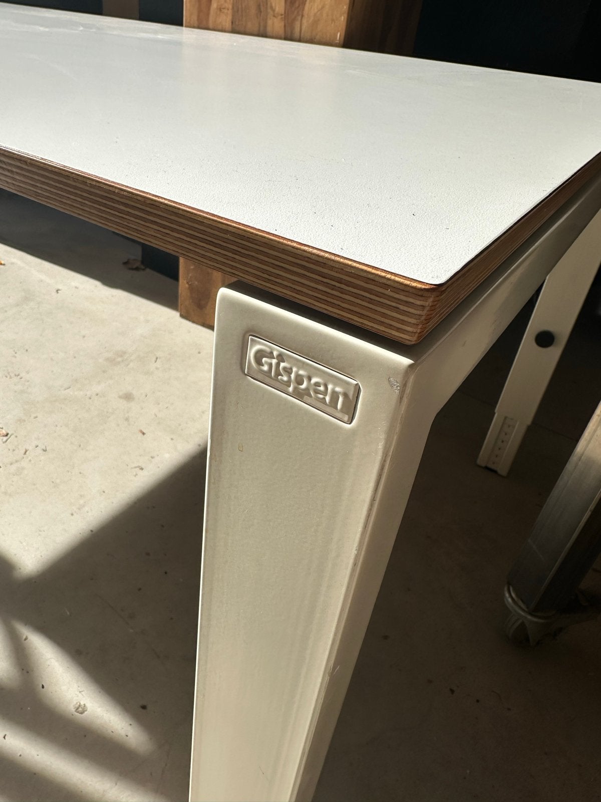 Gispen Bureau - 200x100cm, Ophalen, Gebruikt, Gispen