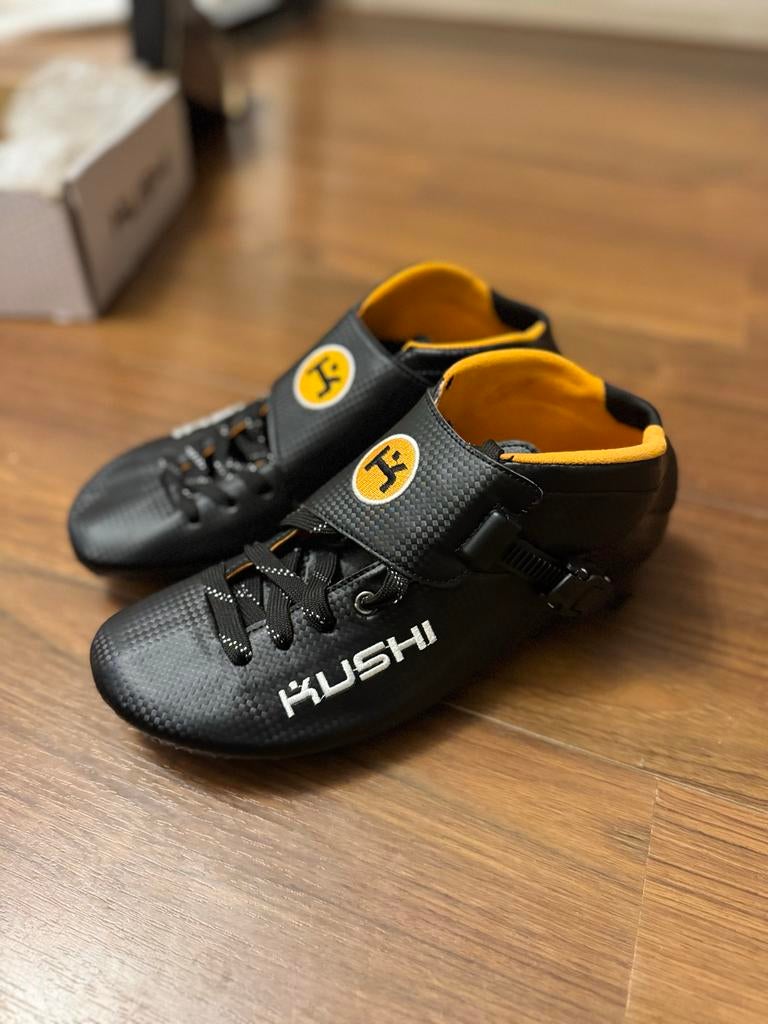 Kushi Skatetech Skeelerschoenen Maat 43 - Zo goed als nieuw, Overige merken, Heren, Overige typen, Ophalen of Verzenden