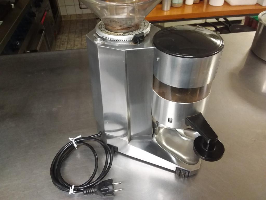 Professionele koffiemolen - Fiorenzato T80, Ophalen, Gebruikt, Overige modellen, 10 kopjes of meer
