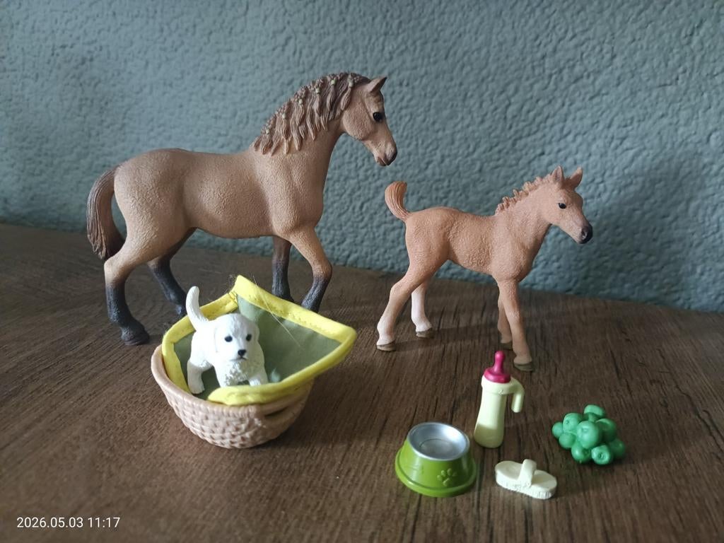 Quarter paard met veulentje Schleich, Ophalen of Verzenden, Zo goed als nieuw, Paard, Beeldje of Figuurtje